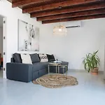 La Santa Daire La Santa