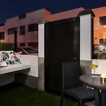 La Santa La Santa